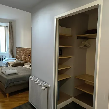 Trevi Contemporary Gæstehus