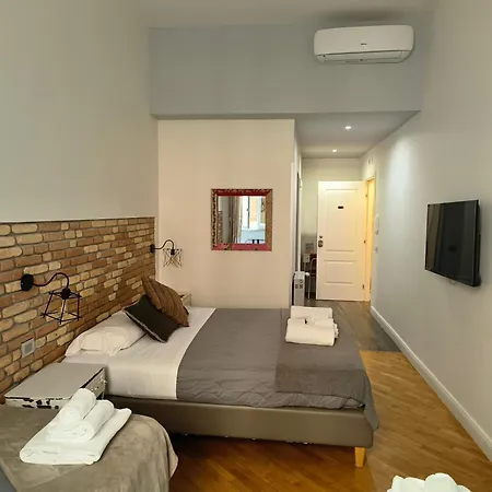 Trevi Contemporary