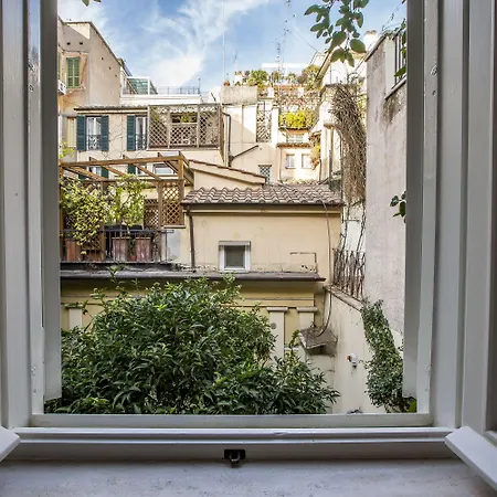 Trevi Contemporary 4*