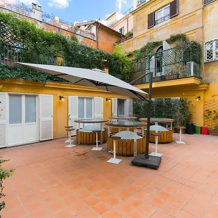 Trevi Contemporary