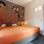 Trevi Contemporary 4*