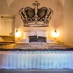 Trevi Contemporary 4*