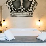 Gasthuis Trevi Contemporary Rome