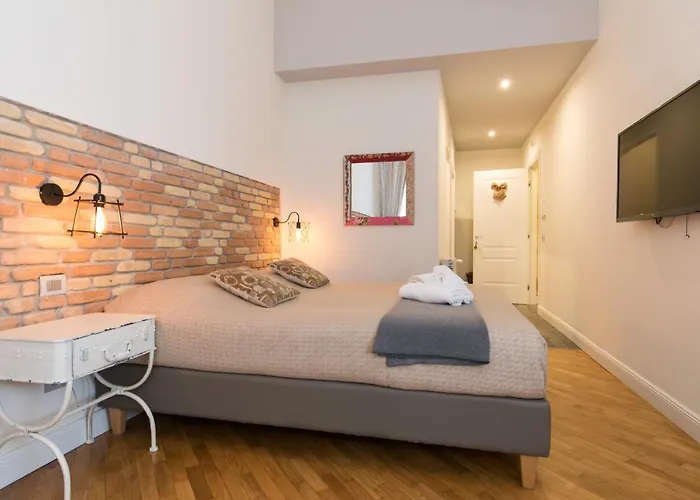 Trevi Contemporary Gasthuis 4*