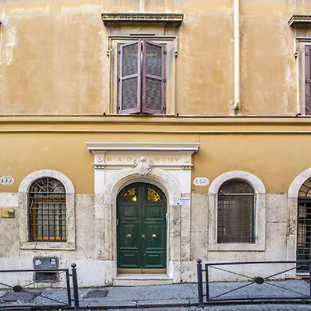 Trevi Contemporary Affittacamere